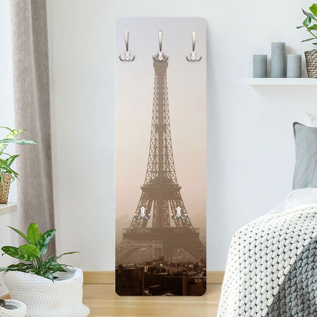 Vintage Garderobe Tour Eiffel