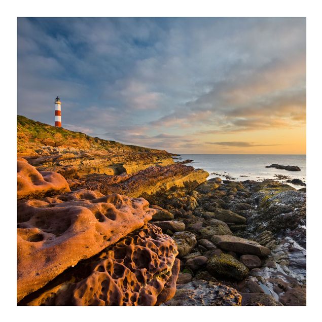 Fototapete Tarbat Ness Leuchtturm und Sonnenuntergang am Meer