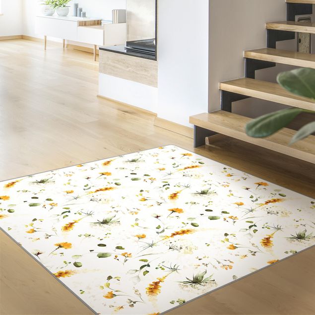 Teppich beige Wildblumen Aquarell Muster auf Beige